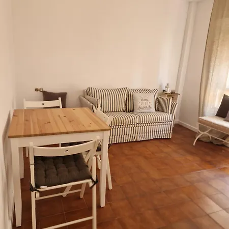 Apartamento En El Corazon De Granada * Granada